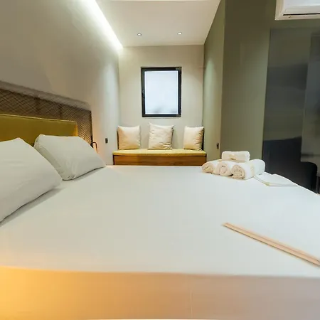 Noir Heaven - Sweet Escape *