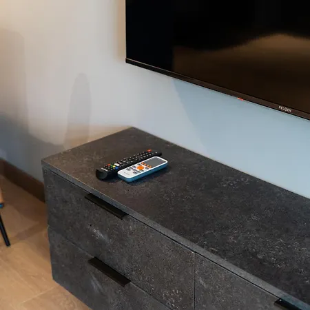 Daire Noir Heaven - Sweet Escape